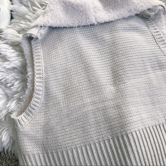 Fur / Knitted Sweater Vest - Picture 5 of 6